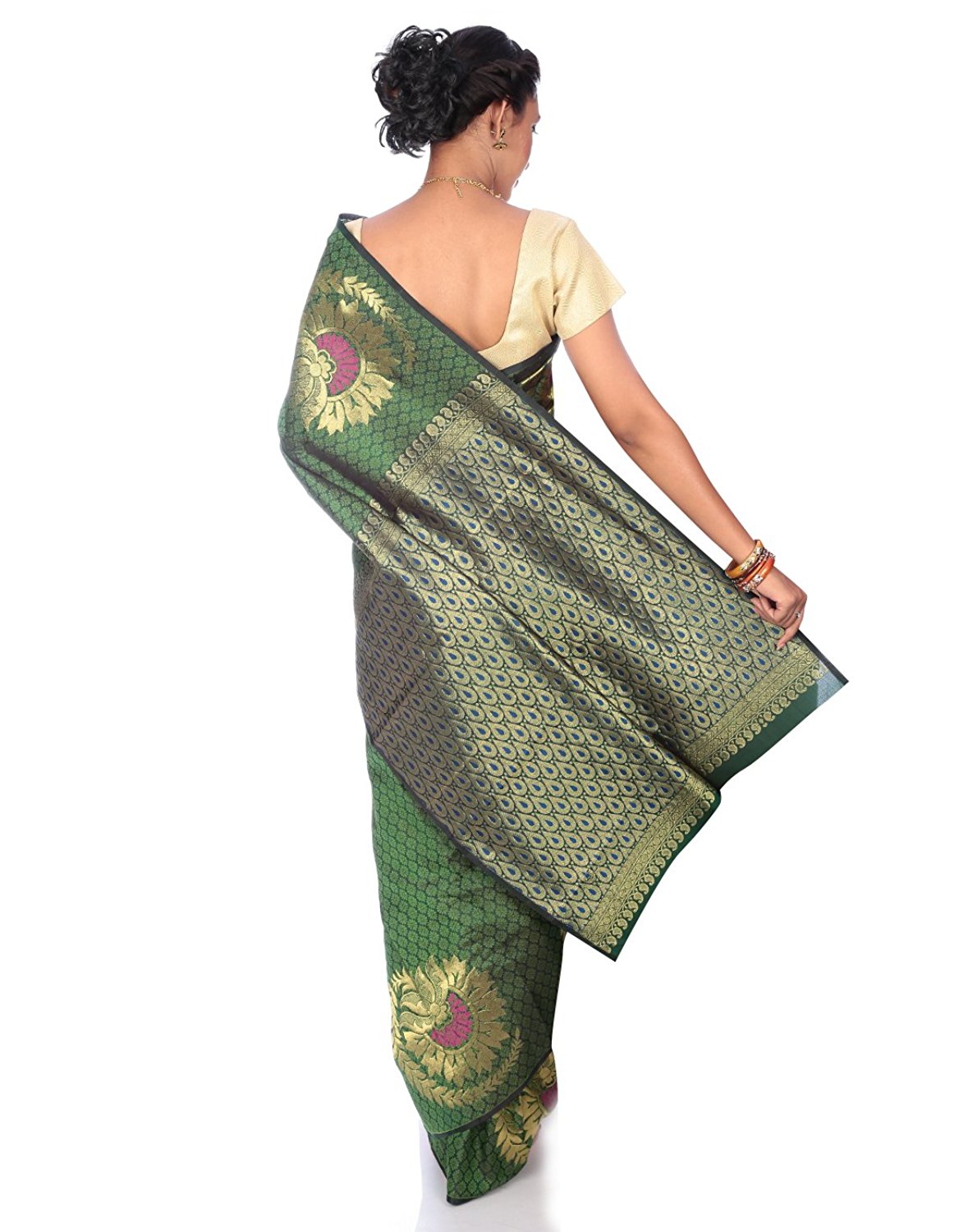 Green Kanchipuram Silk Saree with Floral Motifs