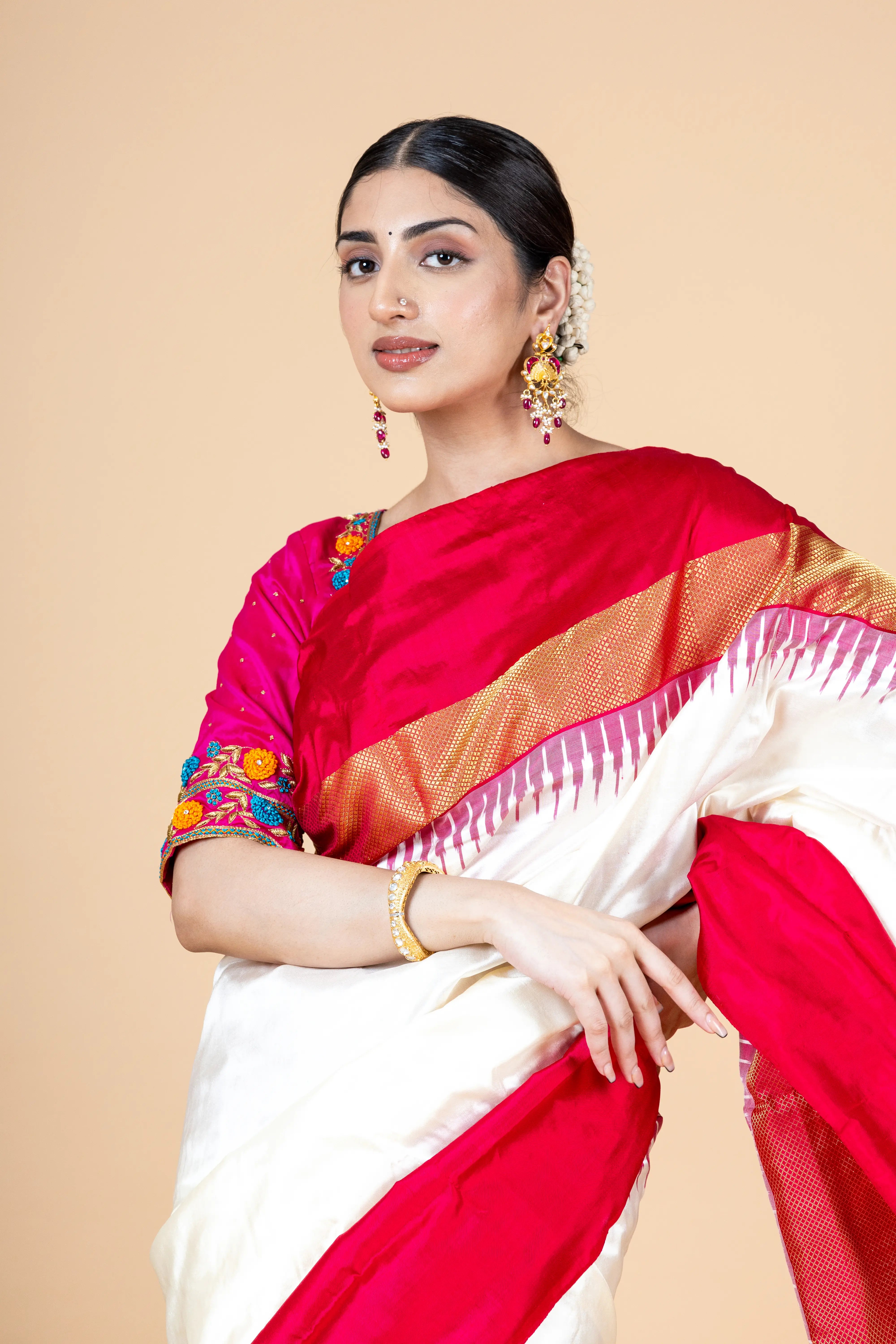Classic White And Red Pochampally Saree With Red And Zari Border With Ikkat Detailing