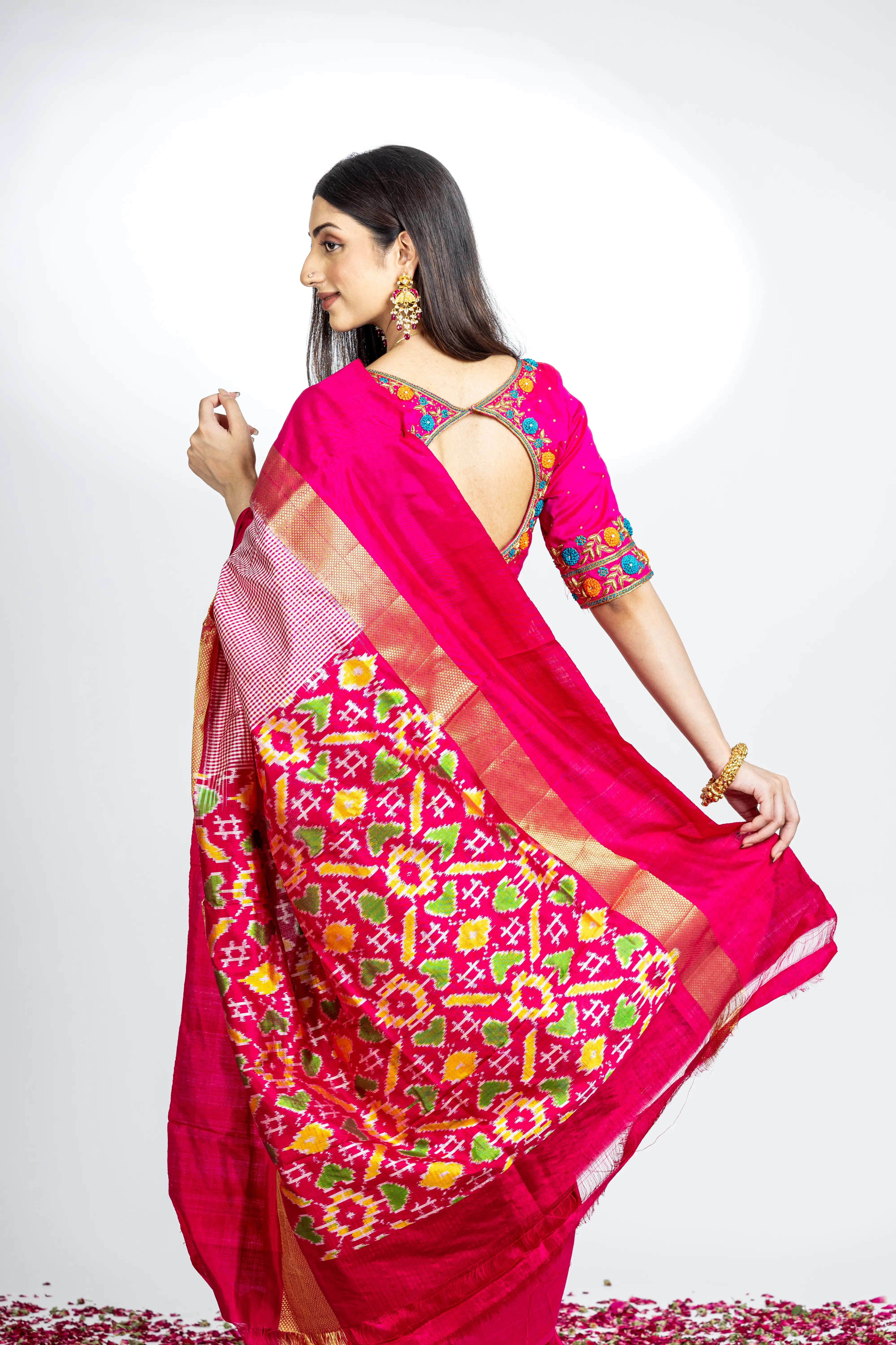 Pink And White Check Pattern Pochampally Saree With Pink And Zari Border