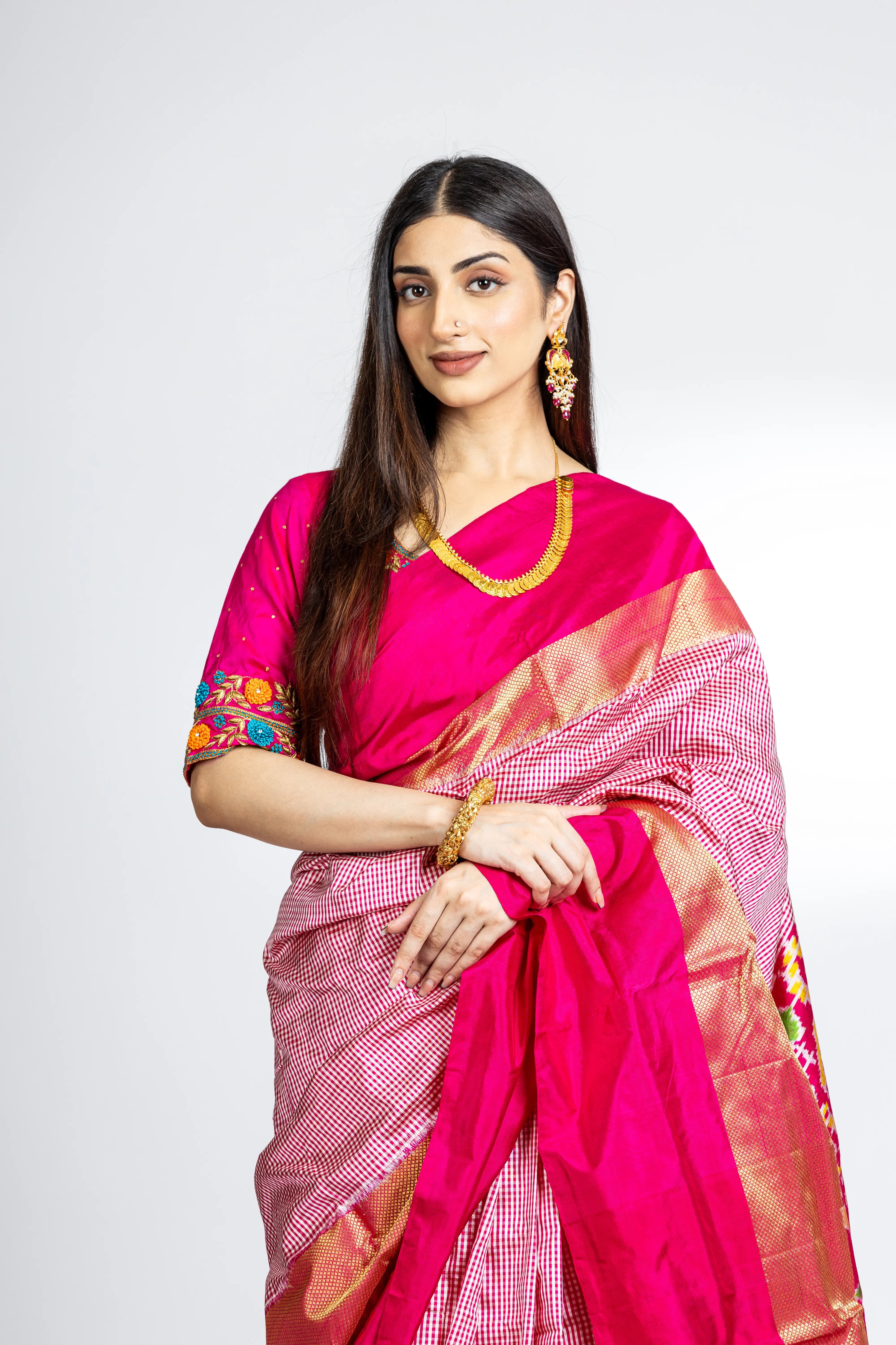 Pink And White Check Pattern Pochampally Saree With Pink And Zari Border