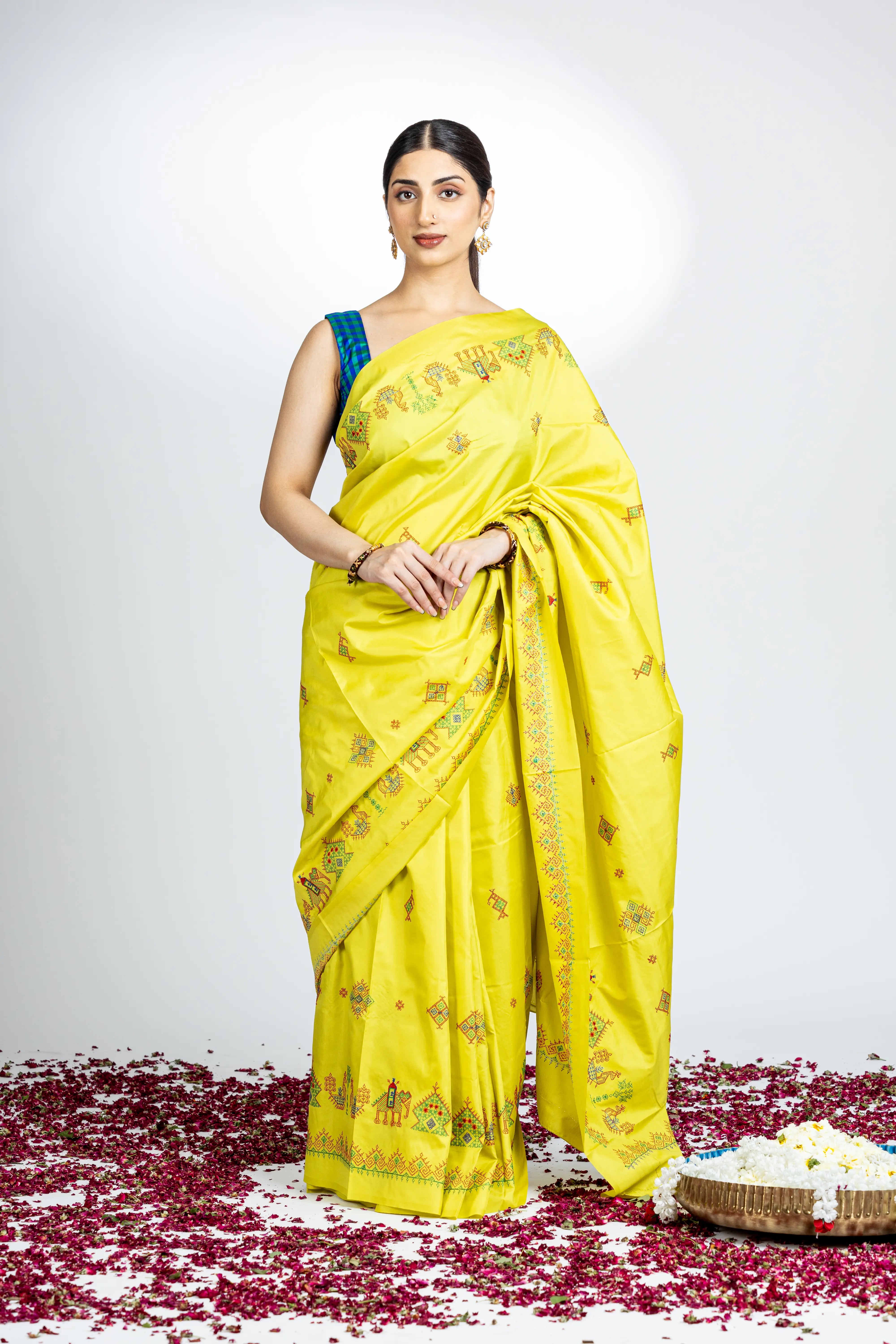 Yellow Art Silk Saree With Beautiful Kasuti Embroidery