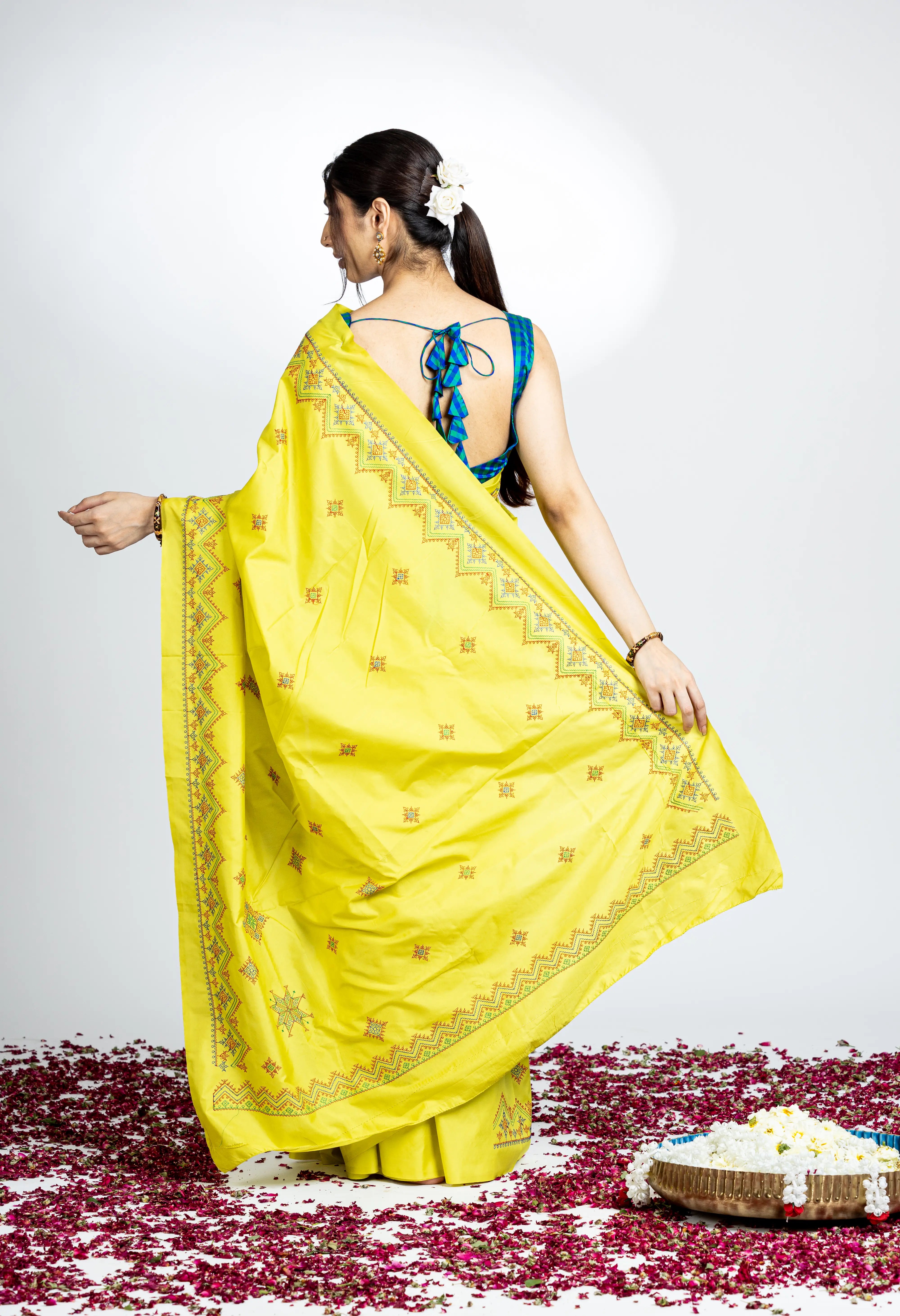 Yellow Art Silk Saree With Beautiful Kasuti Embroidery
