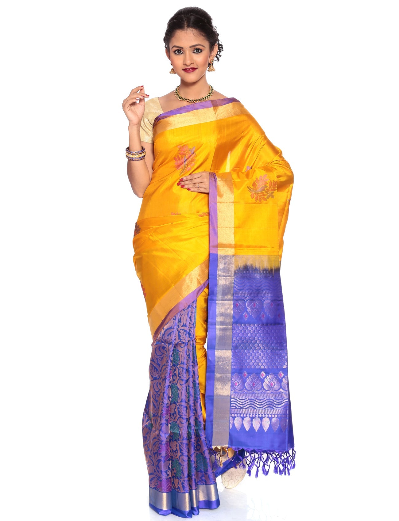Buy Mandakini Kanchipuram Handloom Patli Pallu Pure Silk Sarees Online