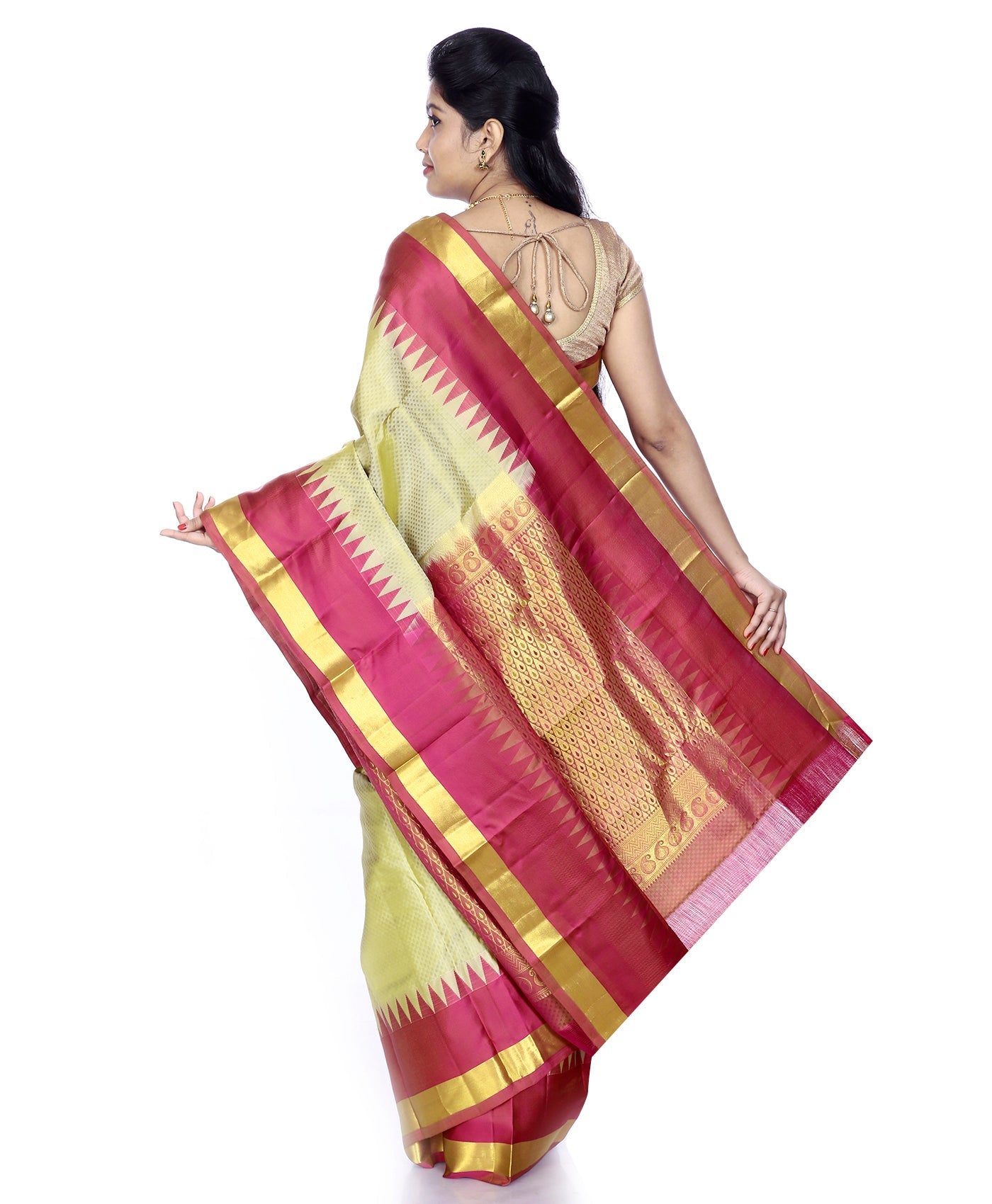 Buy Mandakini Kanchipuram (Kanjivaram) Handloom Pure Silk Sarees Online