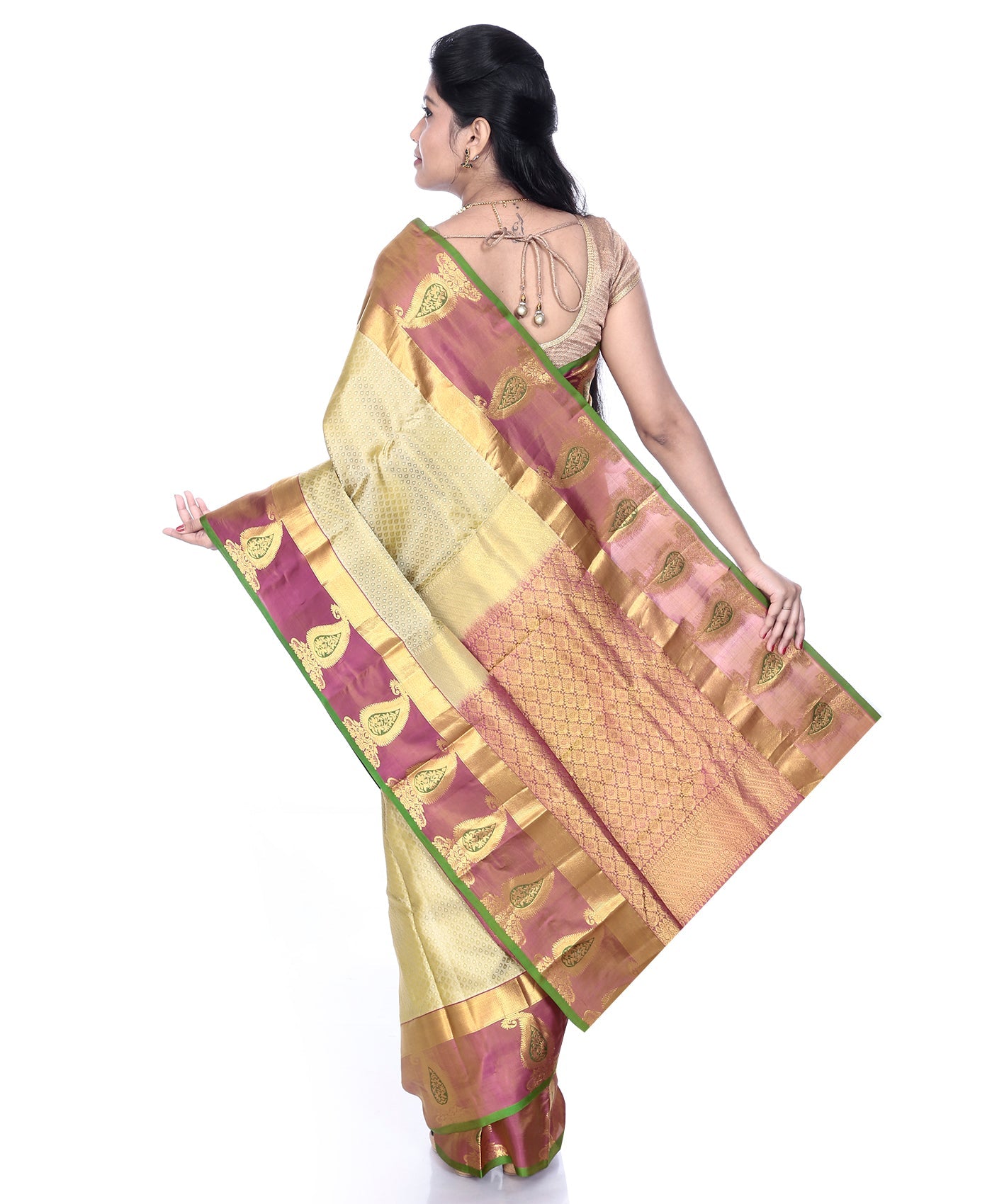 Buy Mandakini Kanchipuram (Kanjivaram) Handloom Pure Silk Sarees Online