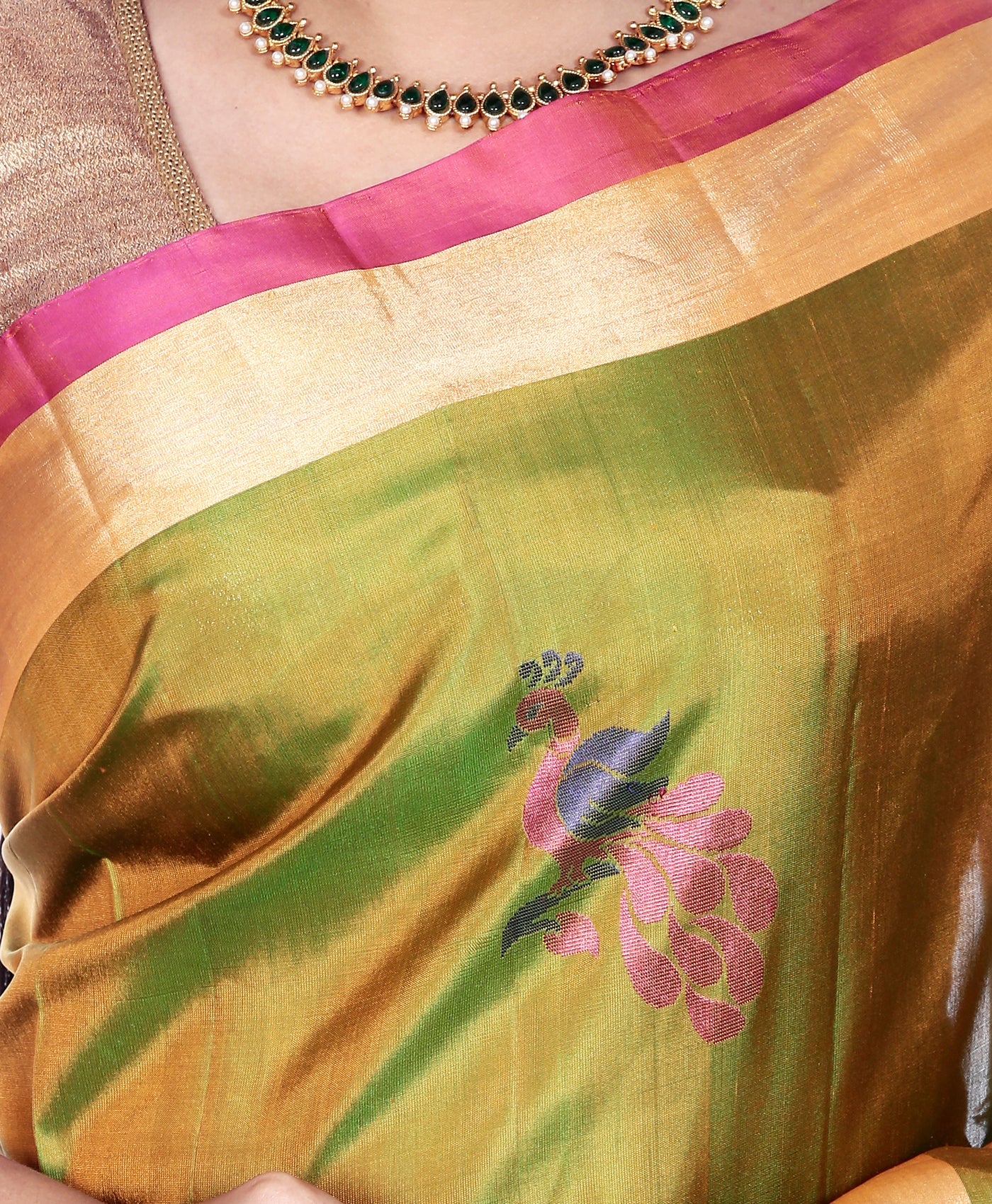 Buy Mandakini Kanchipuram (Kanjivaram) Handloom Pure Silk Sarees Online