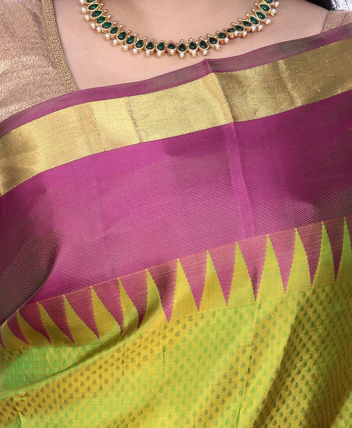 Buy Mandakini Kanchipuram (Kanjivaram) Handloom Pure Silk Sarees Online