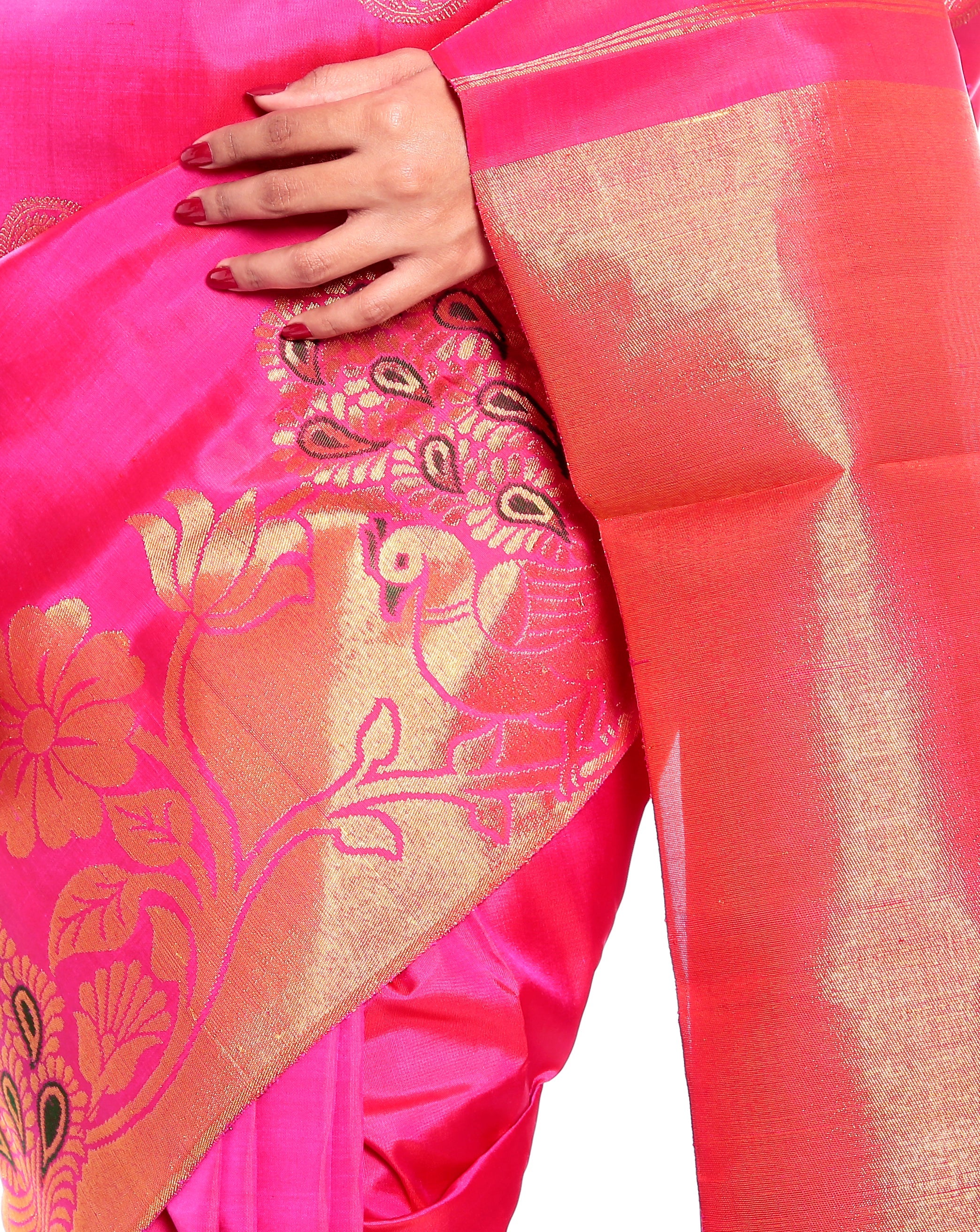 Pink Pure Zari Kanchipuram Pure Silk Saree with Peacock motifs