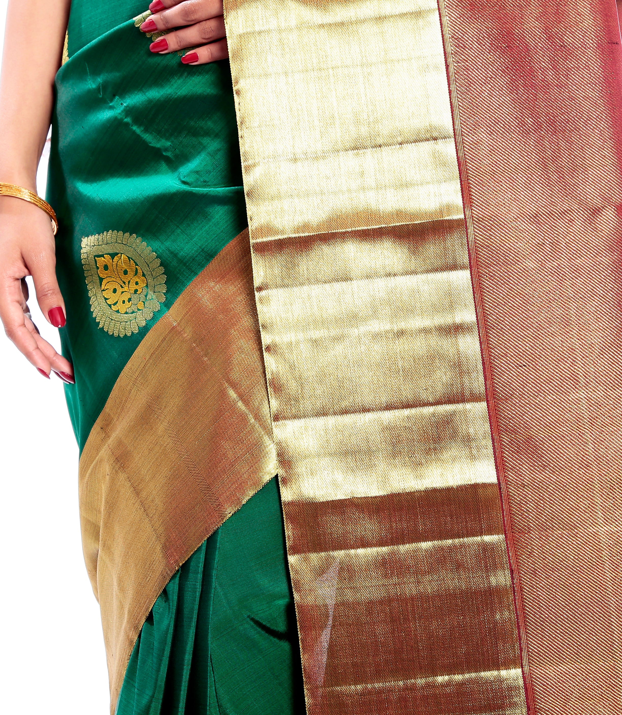 green kanchivaram saree