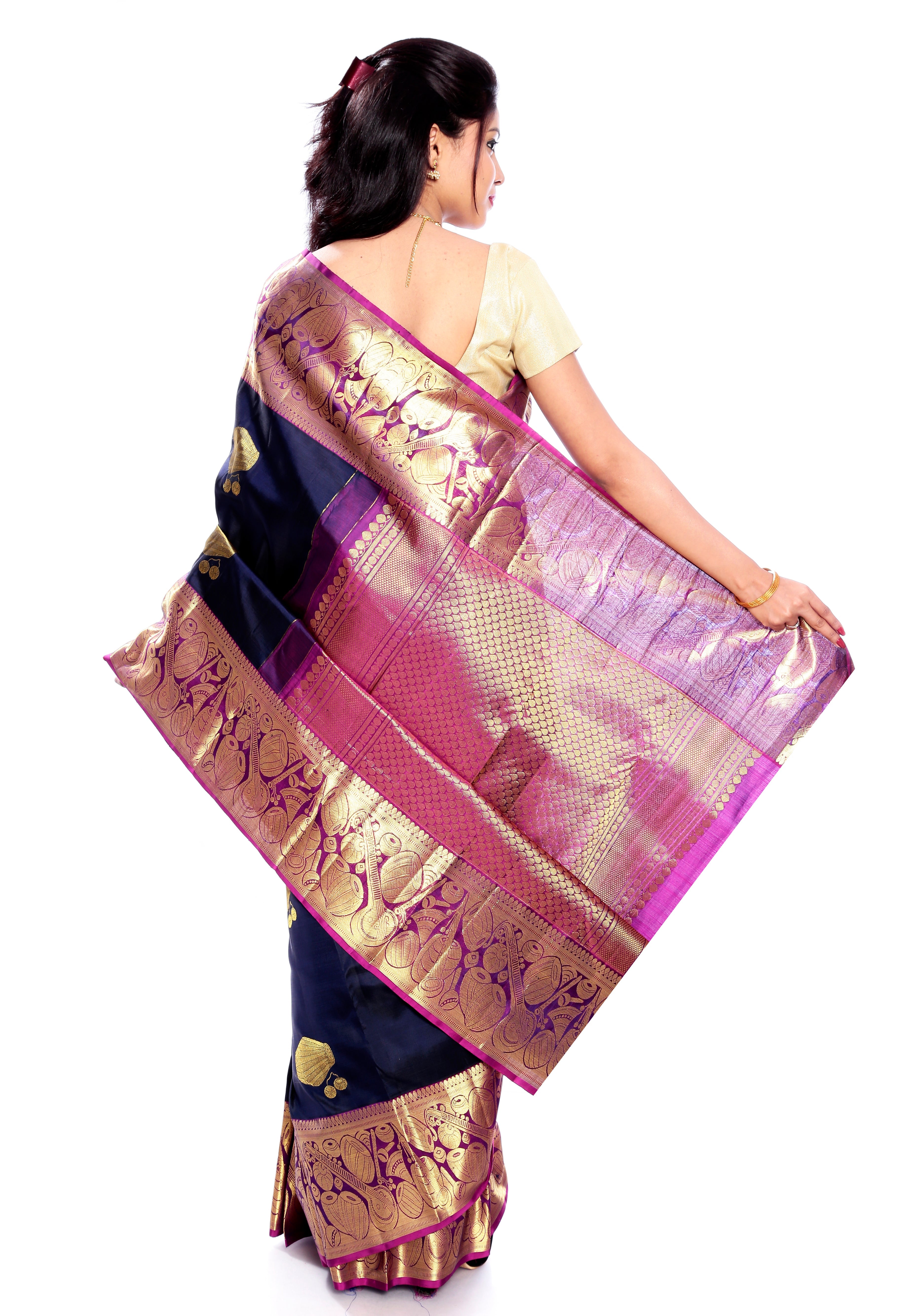 hand woven kanchipuram Silk Saree in Dark Blue (MK245)