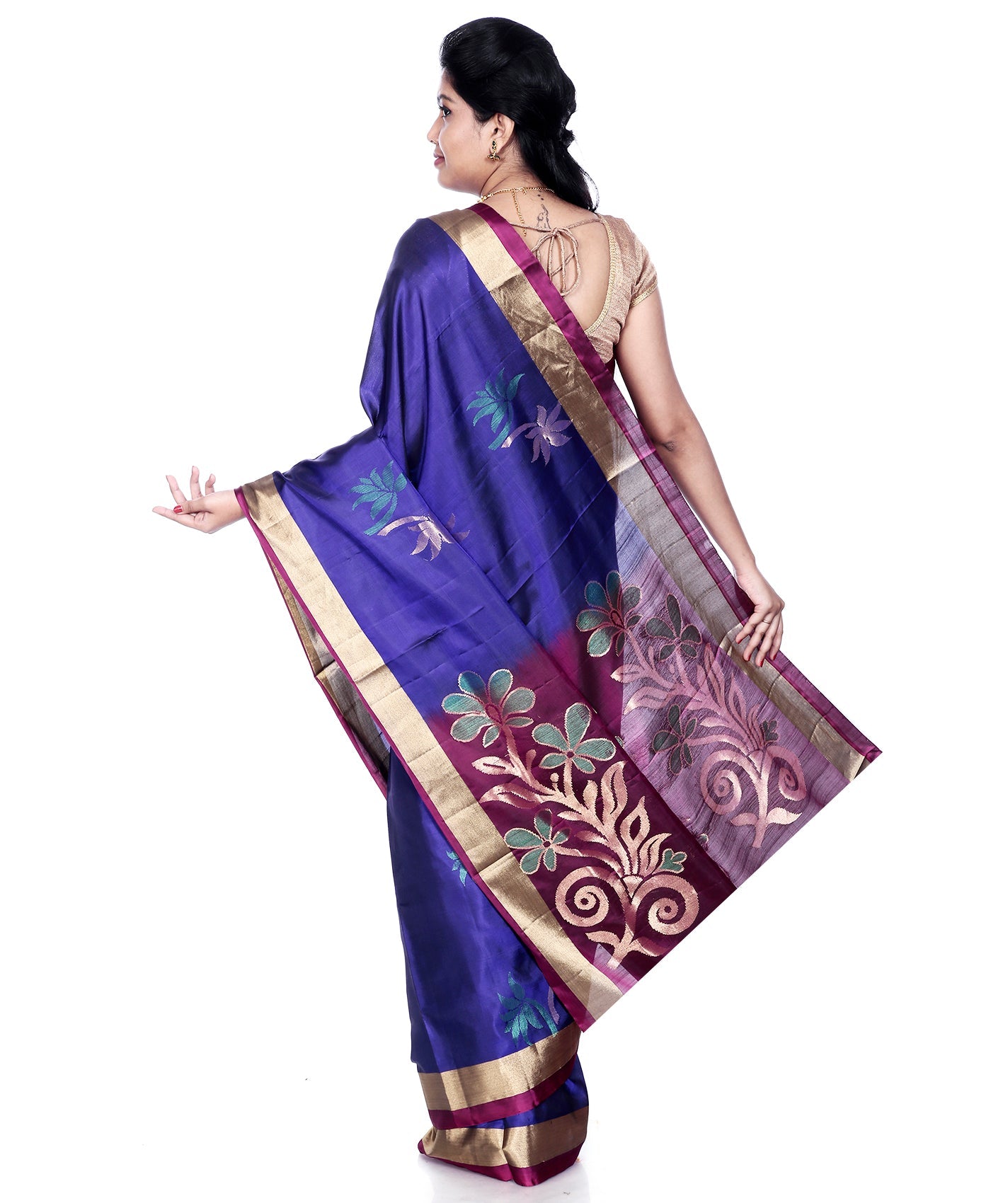 Buy Mandakini Kanchipuram (Kanjivaram) Handloom Pure Silk Sarees Online
