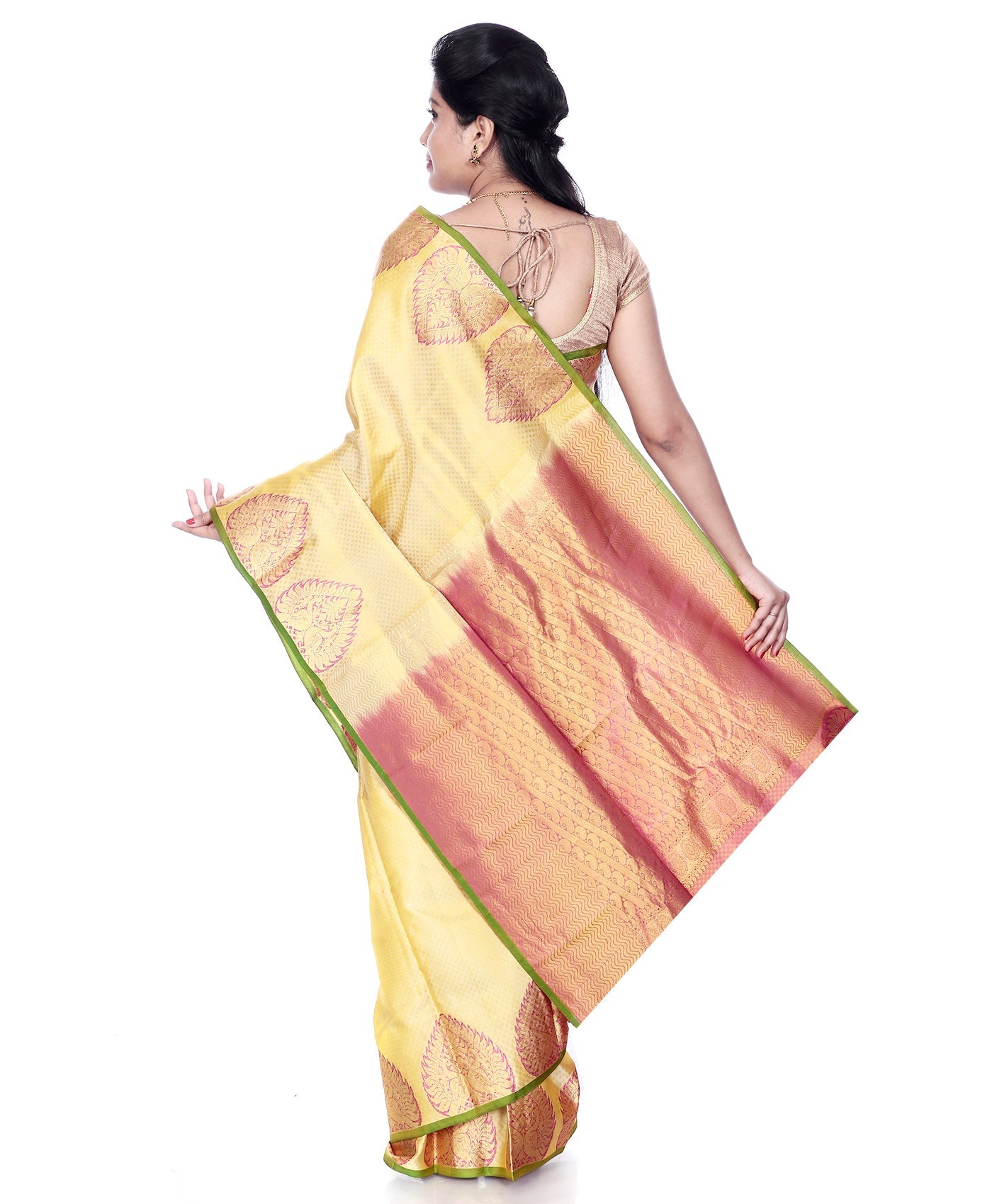Buy Mandakini Kanchipuram (Kanjivaram) Handloom Pure Silk Sarees Online