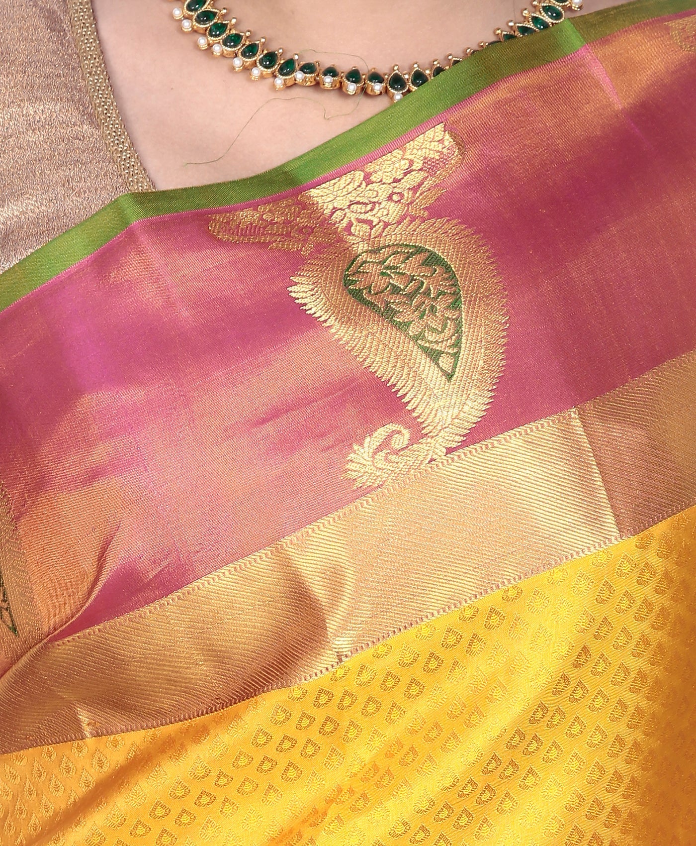 Buy Mandakini Kanchipuram (Kanjivaram) Handloom Pure Silk Sarees Online