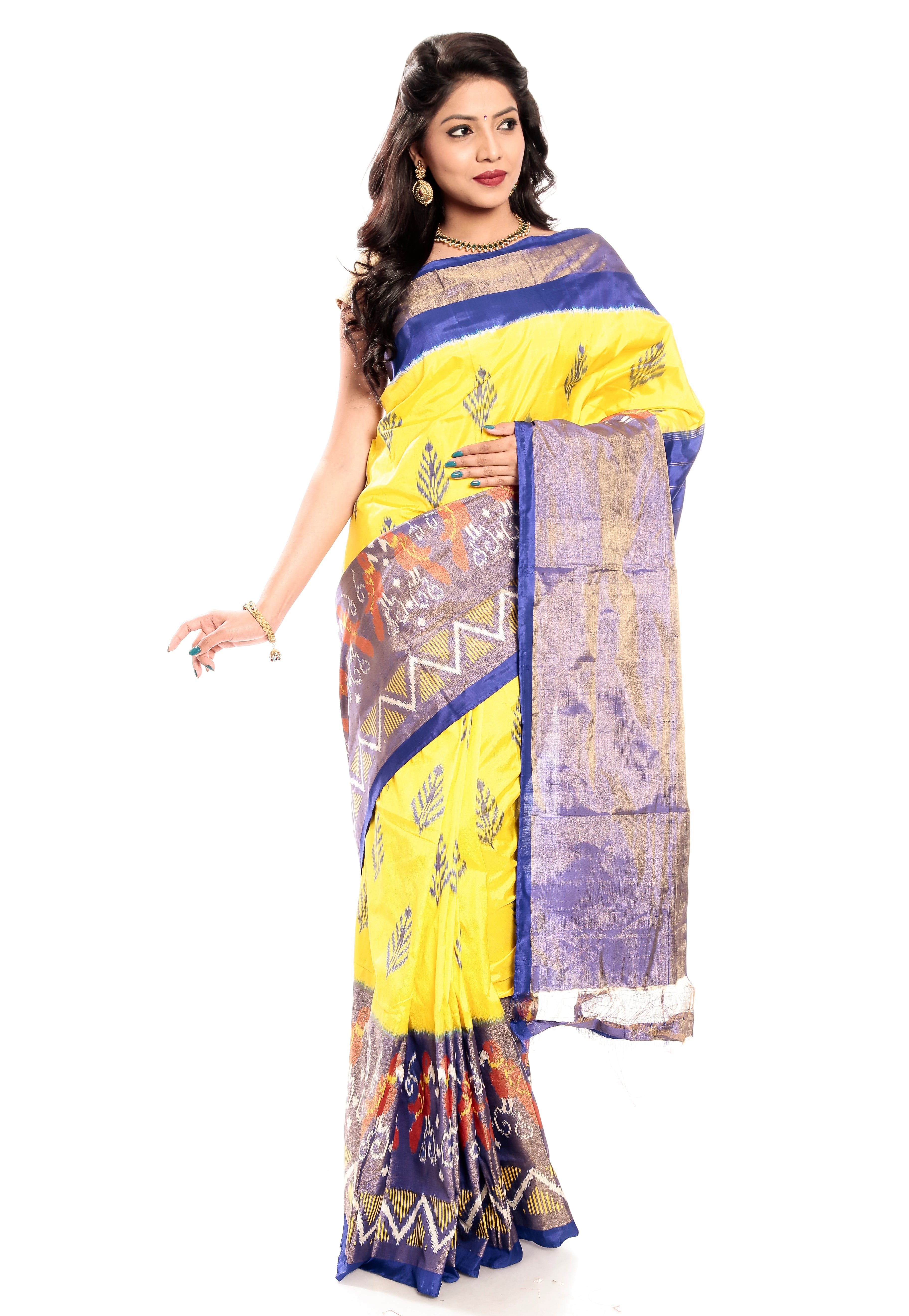 Buy Mandakini Pochampally Ikkat (Ikat) Handloom Pure Silk