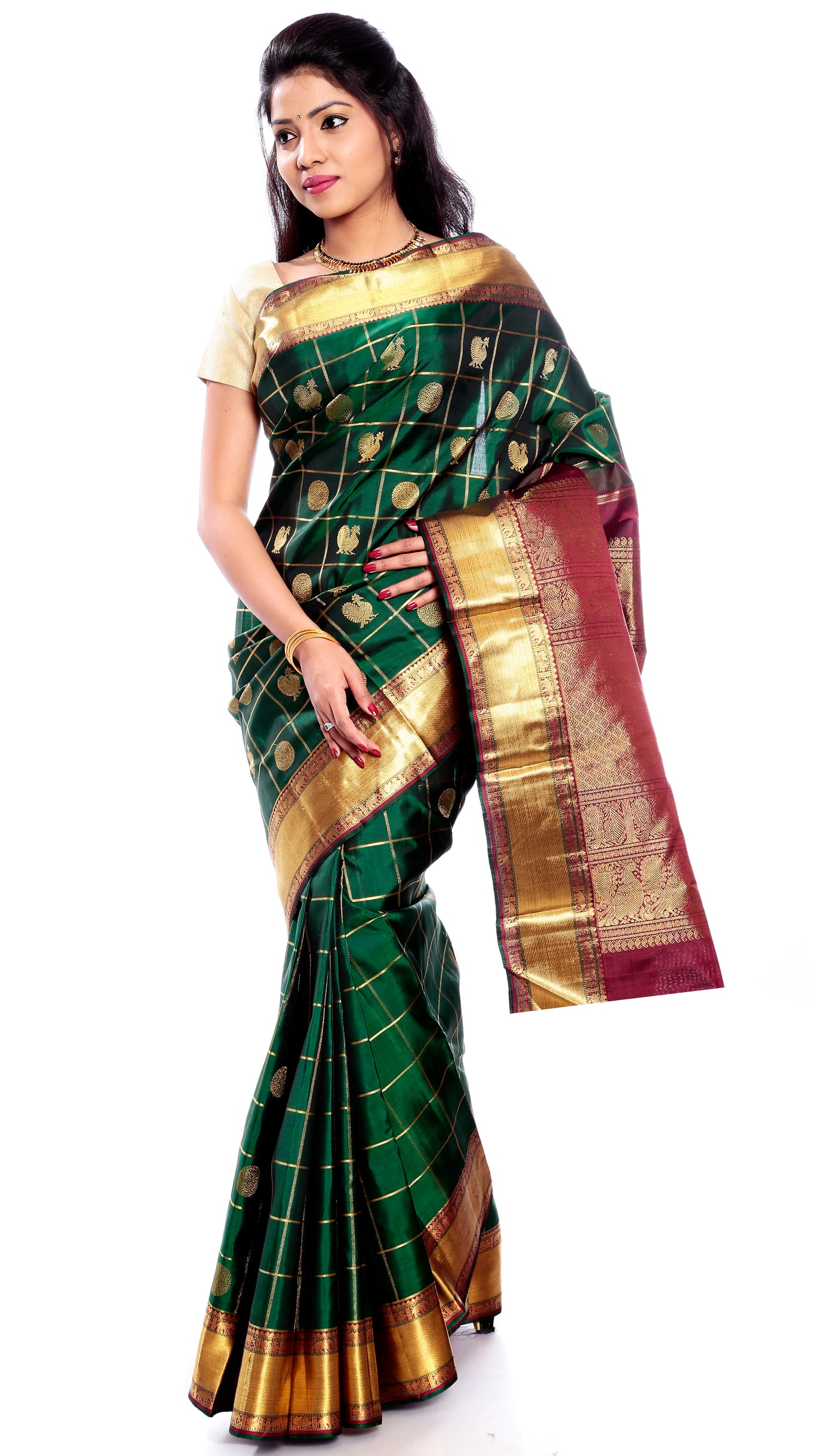 Amazon.com: Fashion_Dream Banarasi Red Saree with Blouse Indian Wedding  Saree Bridal Saree Bridesmaid Saree (stitch) : Clothing, Shoes & Jewelry